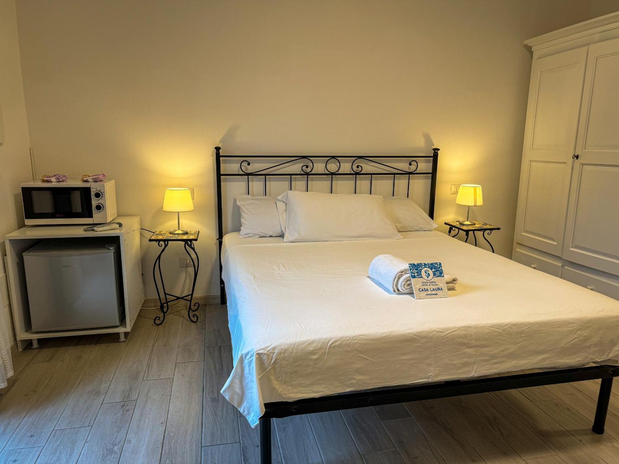 Sg Rooms - Casa Laura Песк'єра-дель-Гарда Екстер'єр фото