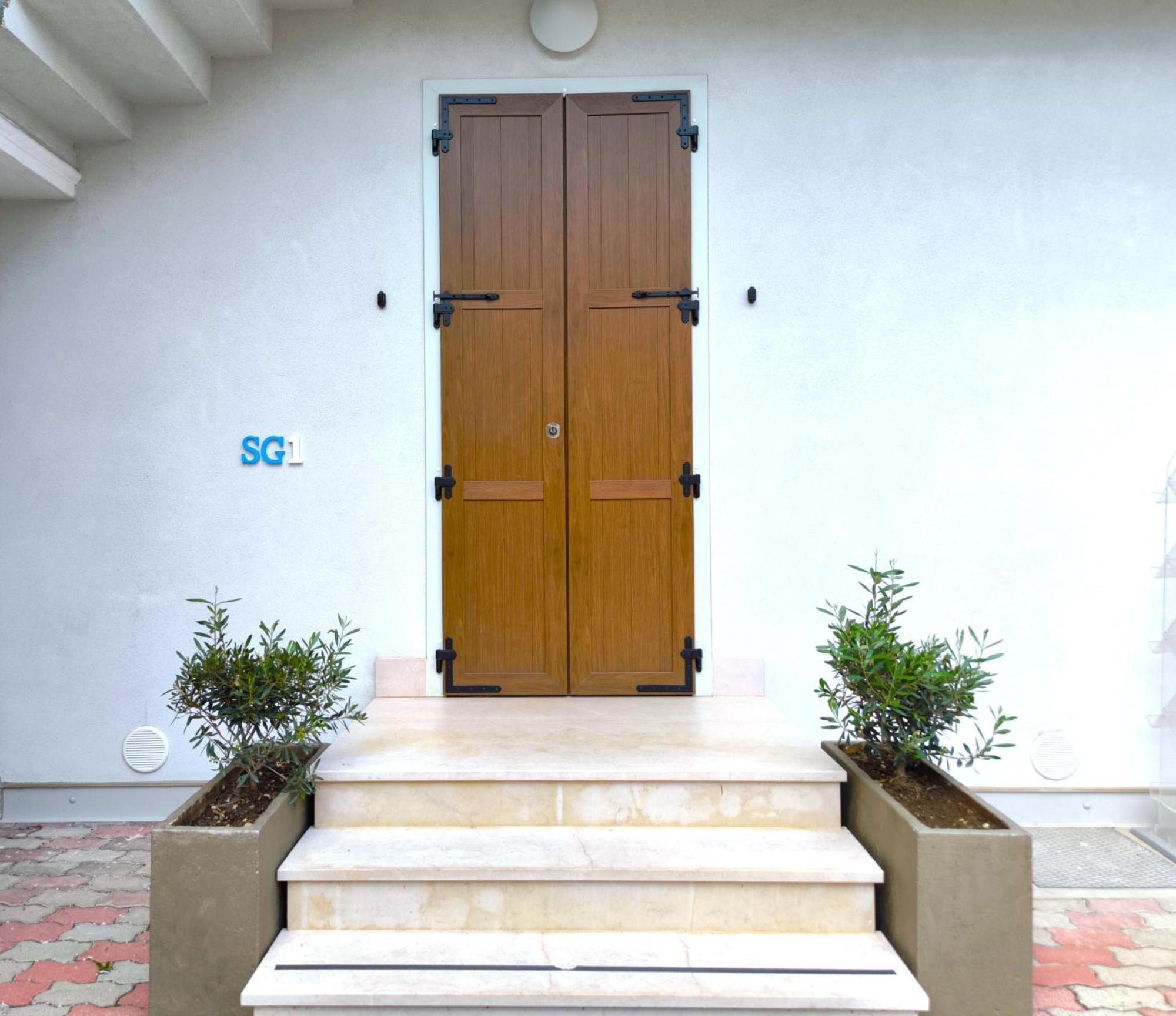 Sg Rooms - Casa Laura Песк'єра-дель-Гарда Екстер'єр фото